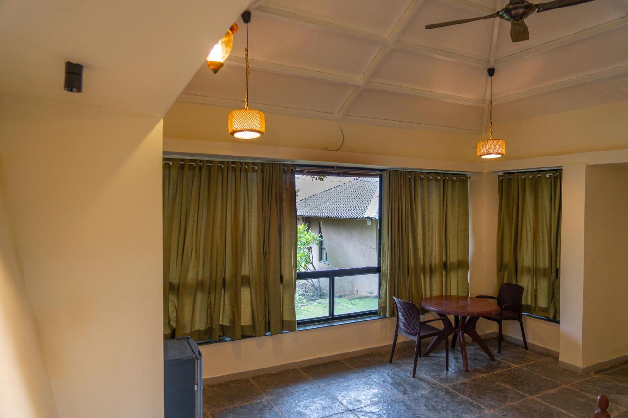Rajlok Resorts Pune Exterior foto