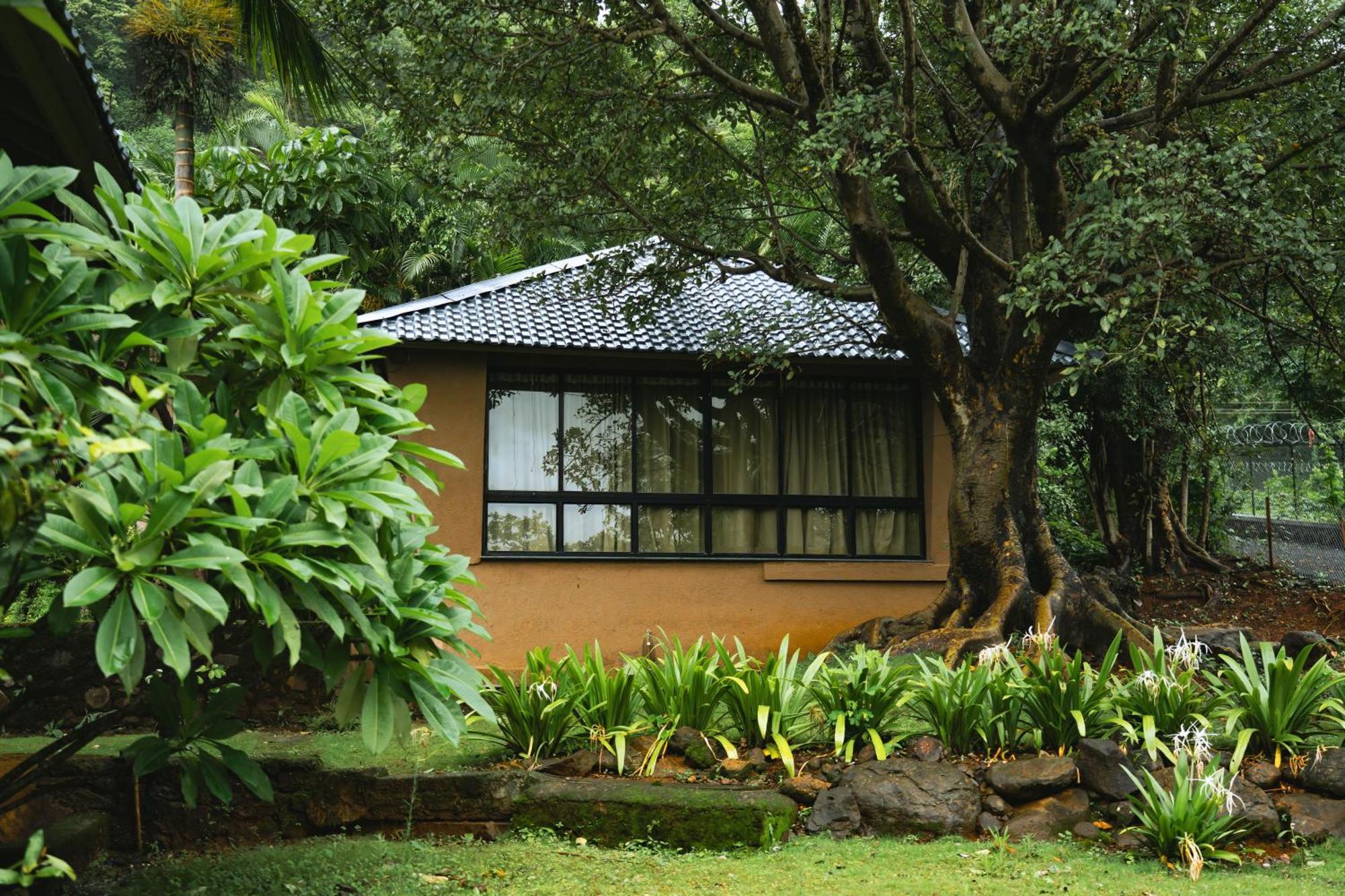 Rajlok Resorts Pune Exterior foto