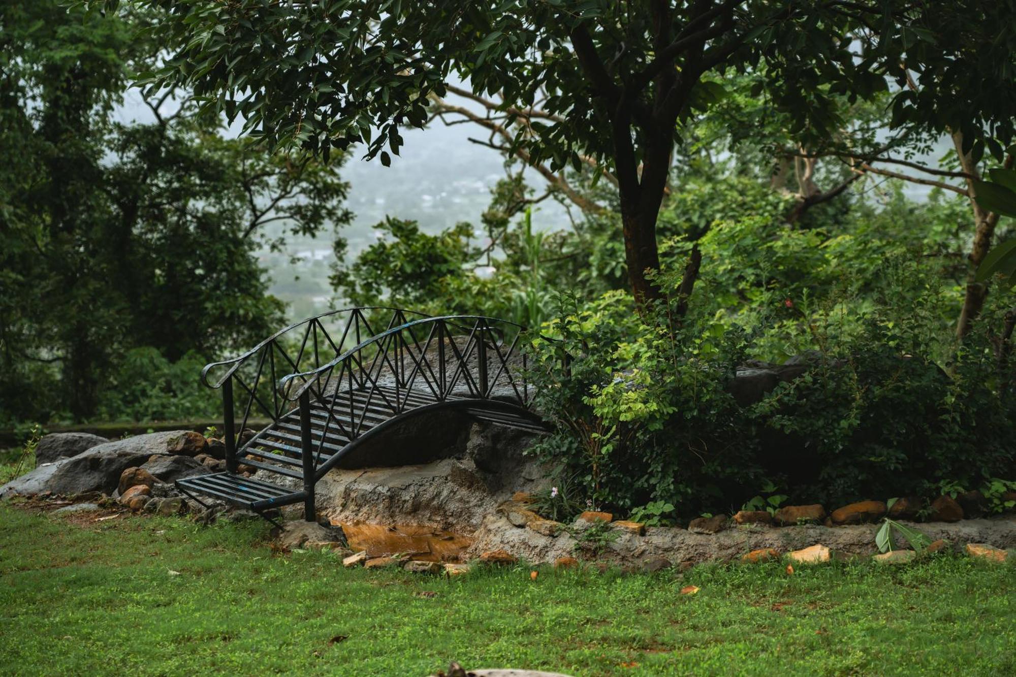 Rajlok Resorts Pune Exterior foto